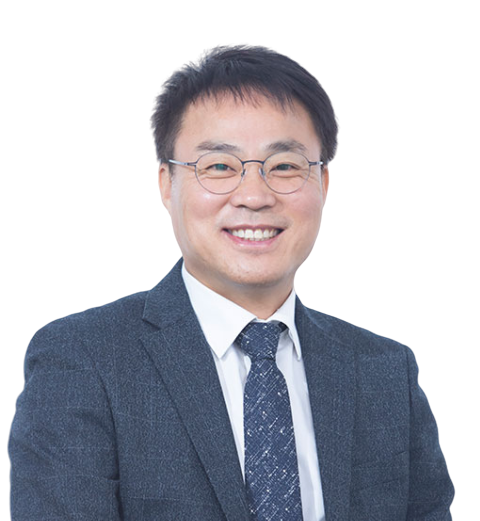 Park Il Su, Deputy Director